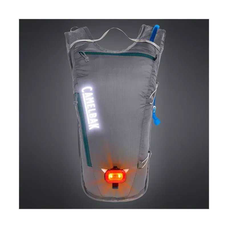 CamelBak Classic Light 4l Hydration Pack w/2L Reservoir in Gunmetal/Hydro-8