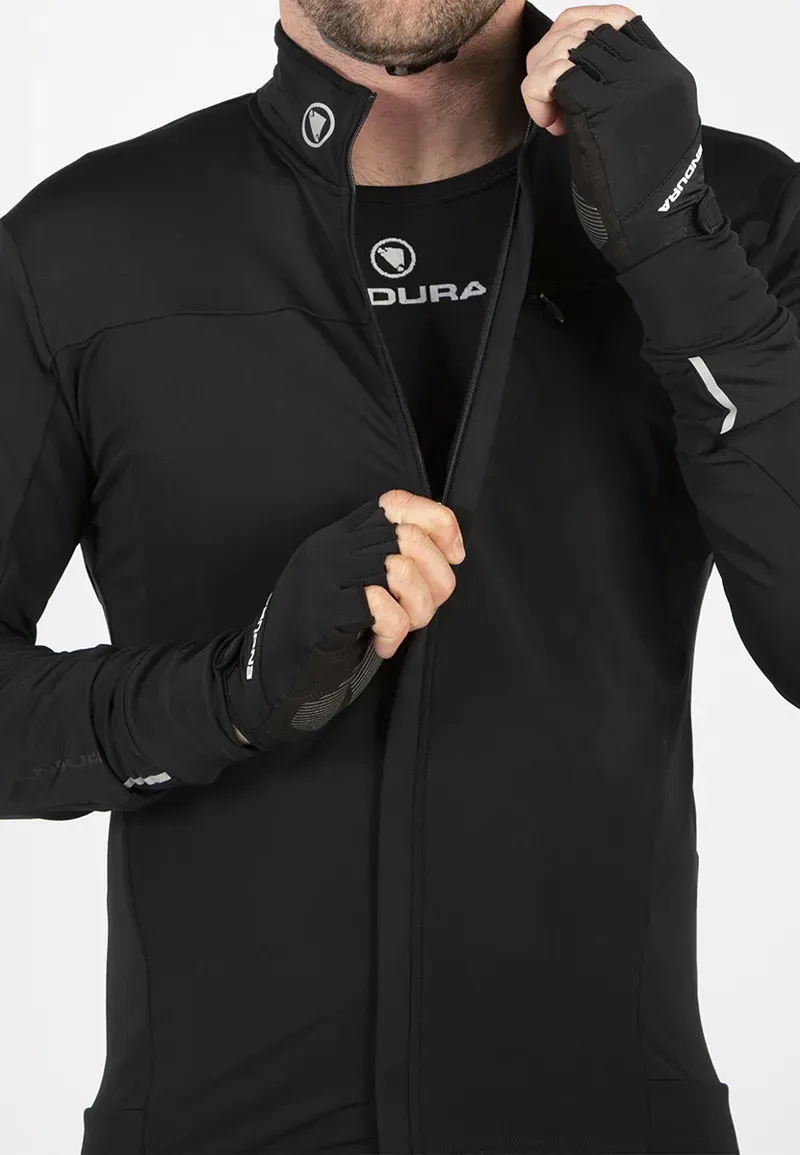 Endura Xtract Roubaix Long Sleeved Jersey in Black-6