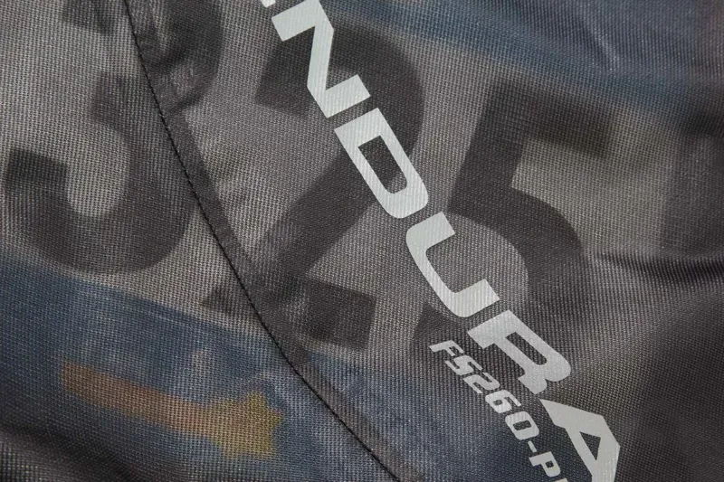 Endura FS260 Pro Adrenaline II Womens Race Cape in Black-7