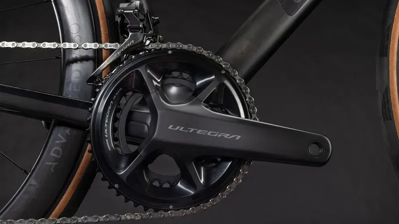 Cube Attain C62 SLT Road Bike In Carbon/Coal Chrome-5