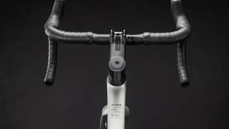 Cube Attain C:62 SLX Road Bike In Sleek Grey/Prism-3