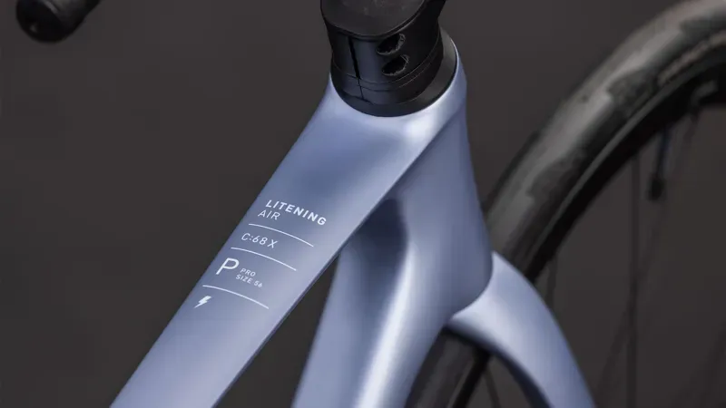 Cube Litening Air C68X Pro Road Bike in Metallic Grey/White - 2026-2