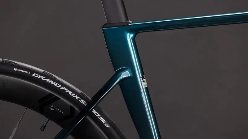 Cube Litening Air C68X SLX Road Bike in Chrome Blue/Liquid Blue-4