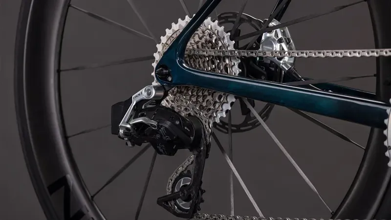 Cube Litening Air C68X SLX Road Bike in Chrome Blue/Liquid Blue-6