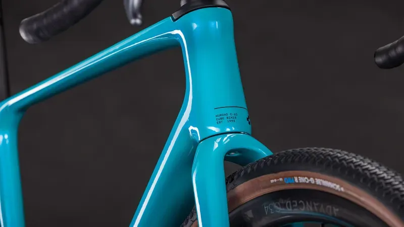 Cube Nuroad C62 Pro Gravel Bike in Swimming Pool/Black-3