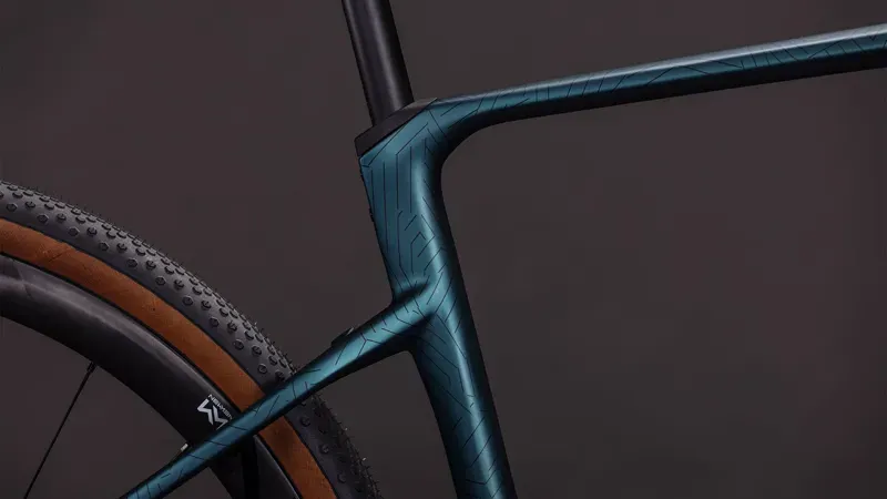 Cube Nuroad Hybrid C62 SLT 400Wh E-Gravel Bike in Royal Green/Crisscross - 2026-4