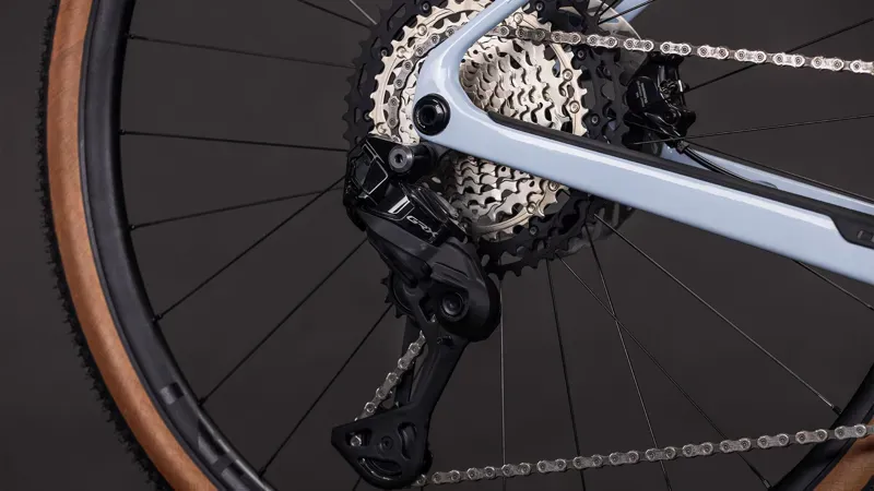 Cube Nuroad Hybrid C62 SLX 400x E-Gravel Bike in Ice Blue/Prism-5