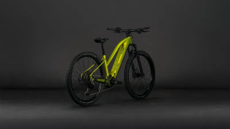 Cube Reaction Hybrid Race 800 E-MTB in Lizard Green/Black-3
