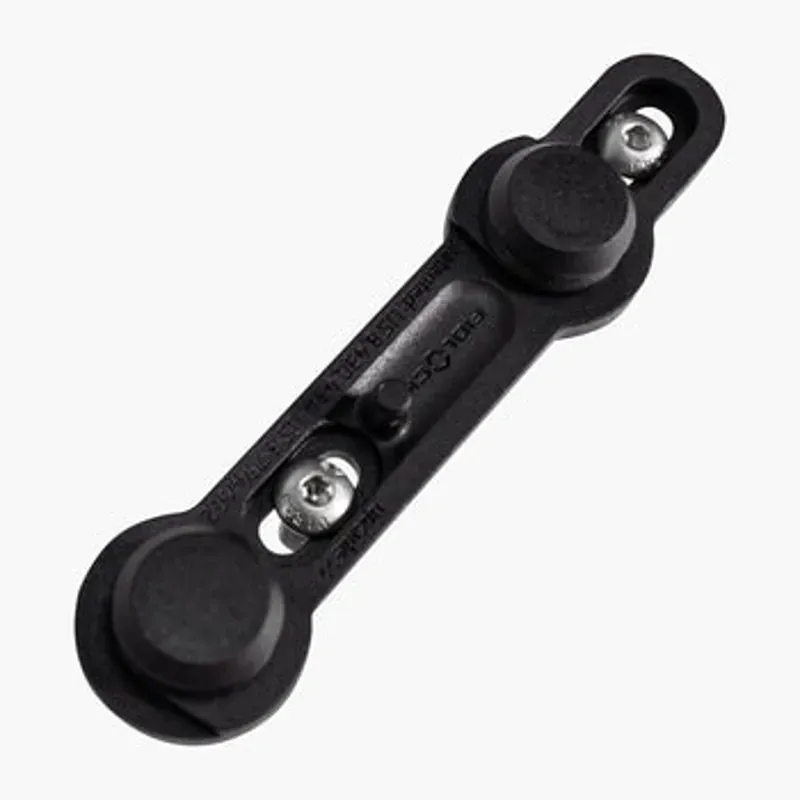 Muc-Off X Fidlock Twist Bottle 450ml Pink-5