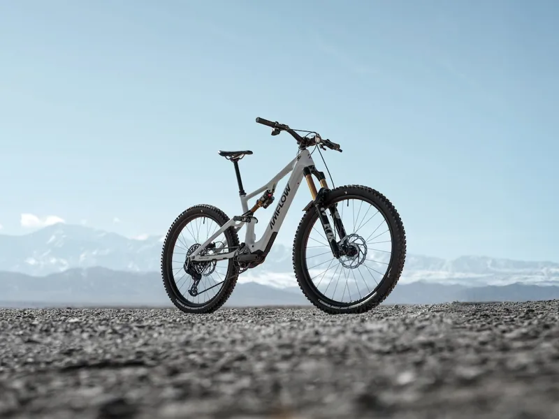 The New Amflow PX Carbon eMTB 2027 Overview: The 1500W/150Nm Avinox M2S Motor