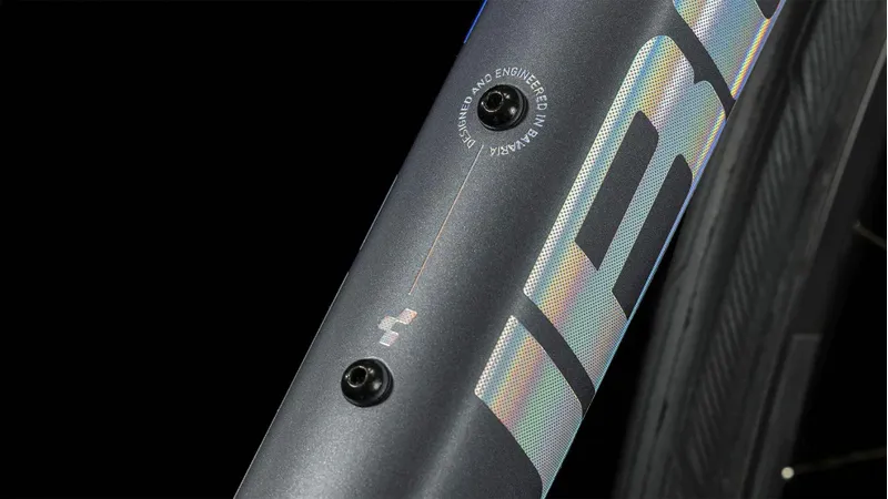 Cube Axial Ws Race Road Bike In Metalblack/Rainbow-2