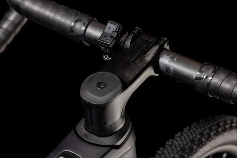 Cube Nuroad Hybrid C:62 Slx 400x Hybrid Bike In Carbon Glossy-2