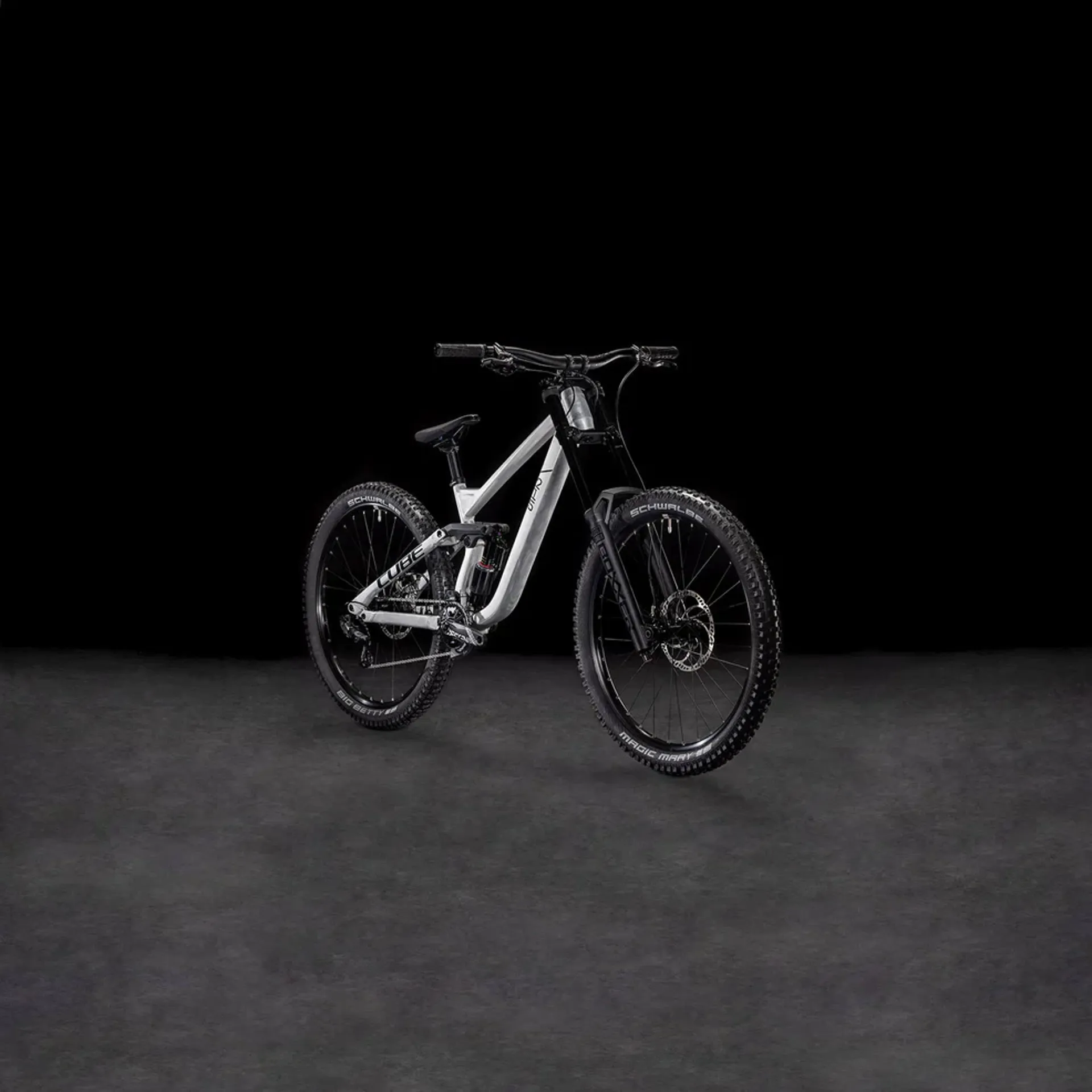 e bike trekking bulls Iconic Evo 1 E-Bike 800 Wh Trapez 2026 Farbe:klassischem schwarz - matt Die Verpackung entscheidet: Käse hauling options. Headphone Stand