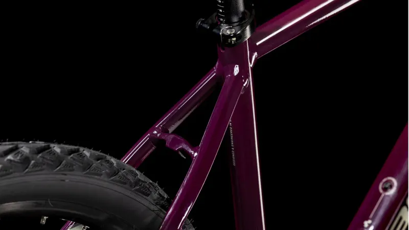 Cube Nature One Hybrid Bike in Amarone/Lunar-2