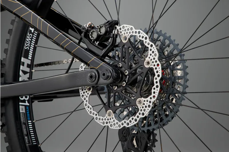 Whyte Kado Works Electric MTB in Gunmetal Black-2