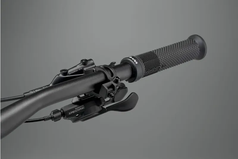 Whyte Bikes T-140 27 in Green with Gloss Green/Coral Orange-6