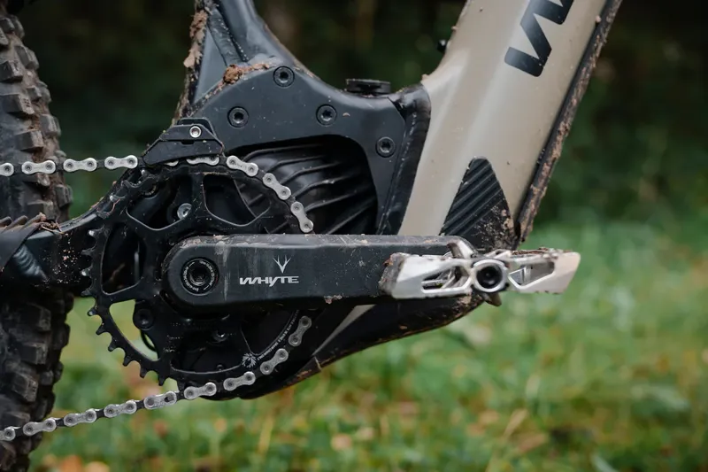 Whyte Bikes E-180 Super Enduro Gravity/E-mountain Bike in Matt Olive/Black-8