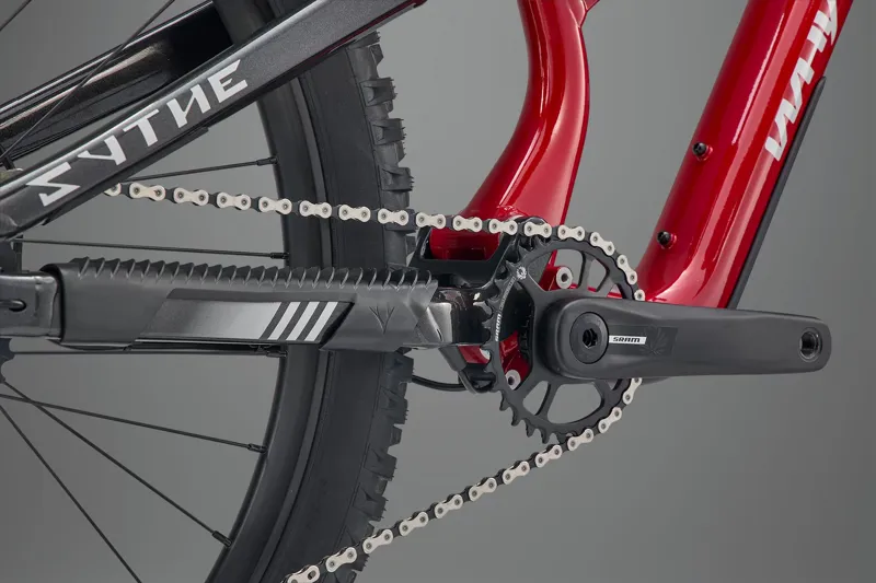 Whyte Sythe RS Enduro and Gravity Mountain Bike V1-1 in Chili Red -6