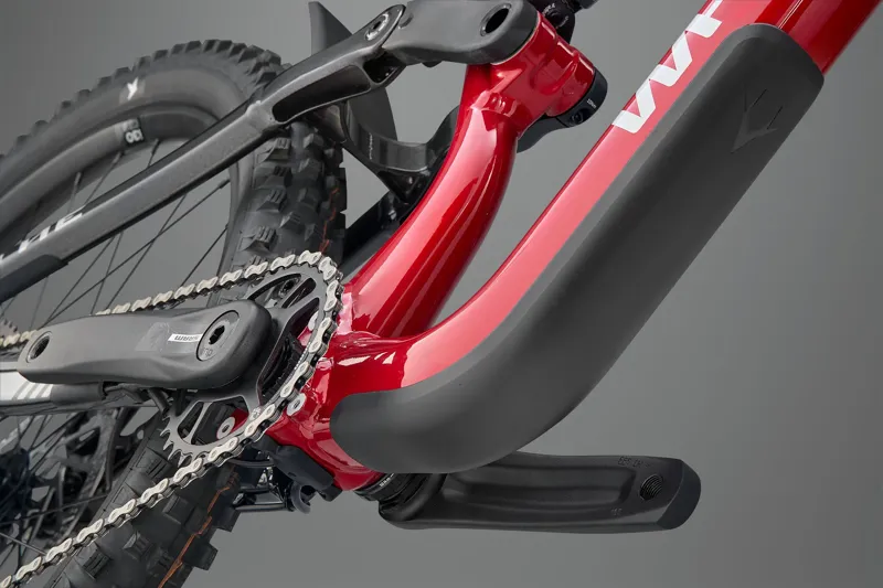 Whyte Sythe RS Enduro and Gravity Mountain Bike V1-1 in Chili Red -8