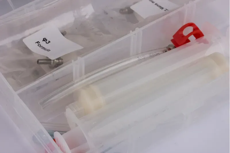 Aztec Universal Brake Bleed Kit with Syringe and Nipples-1