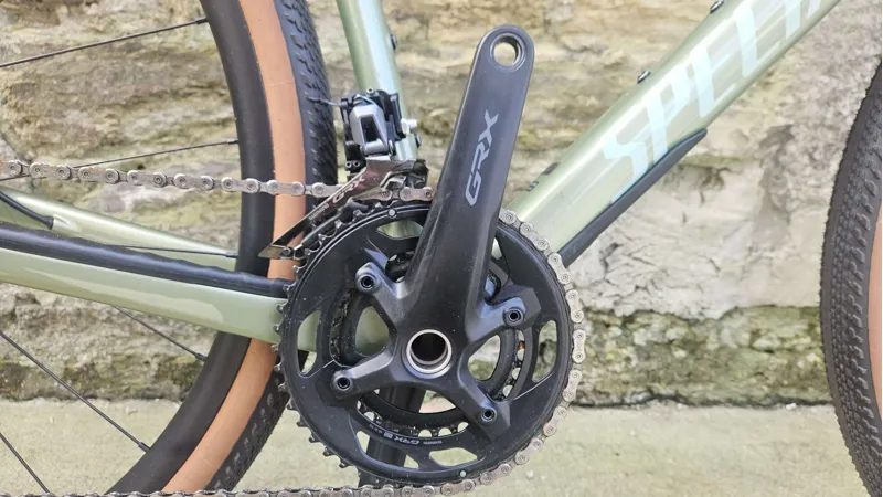 Specialized Diverge Sport Carbon Shimano GRX Gravel Bike 2025 in Satin Spruce Green - Certified Pre-owned-1