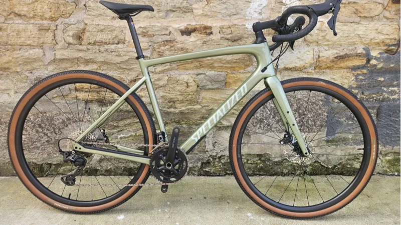 Specialized Diverge Sport Carbon Shimano GRX Gravel Bike 2025 in Satin Spruce Green - Certified Pre-owned