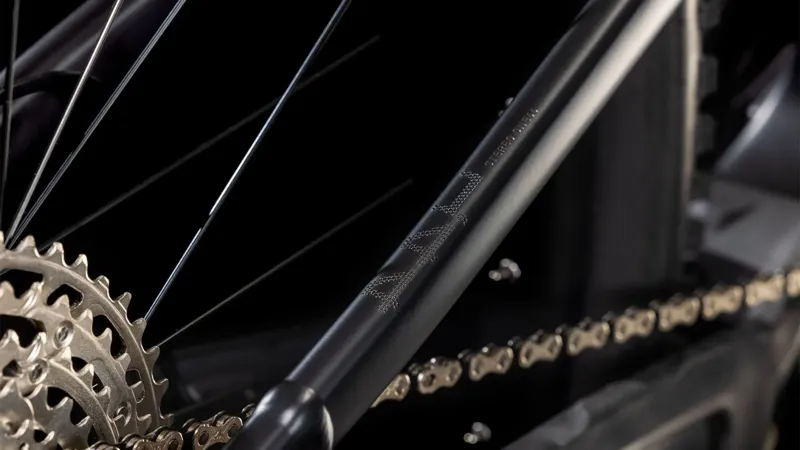 Cube Stereo Hybrid One44 EX 800 E-MTB in Blackline-2