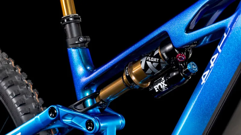 Cube Stereo Hybrid One44 HPC AT eMountain Bike in Actionteam-4