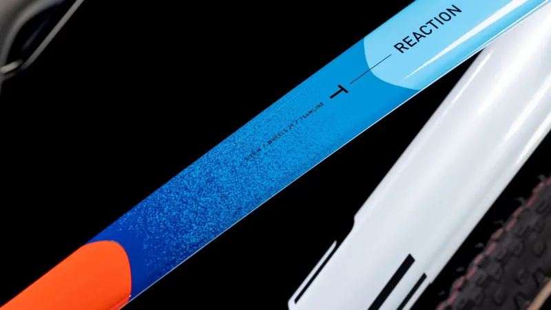 Cube Reaction C62 SLX Mountain Bike in Teamline-3